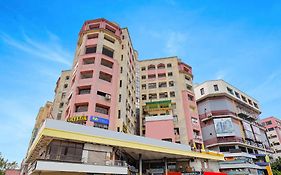 Fabhotel Crystal I - Gandhinagar